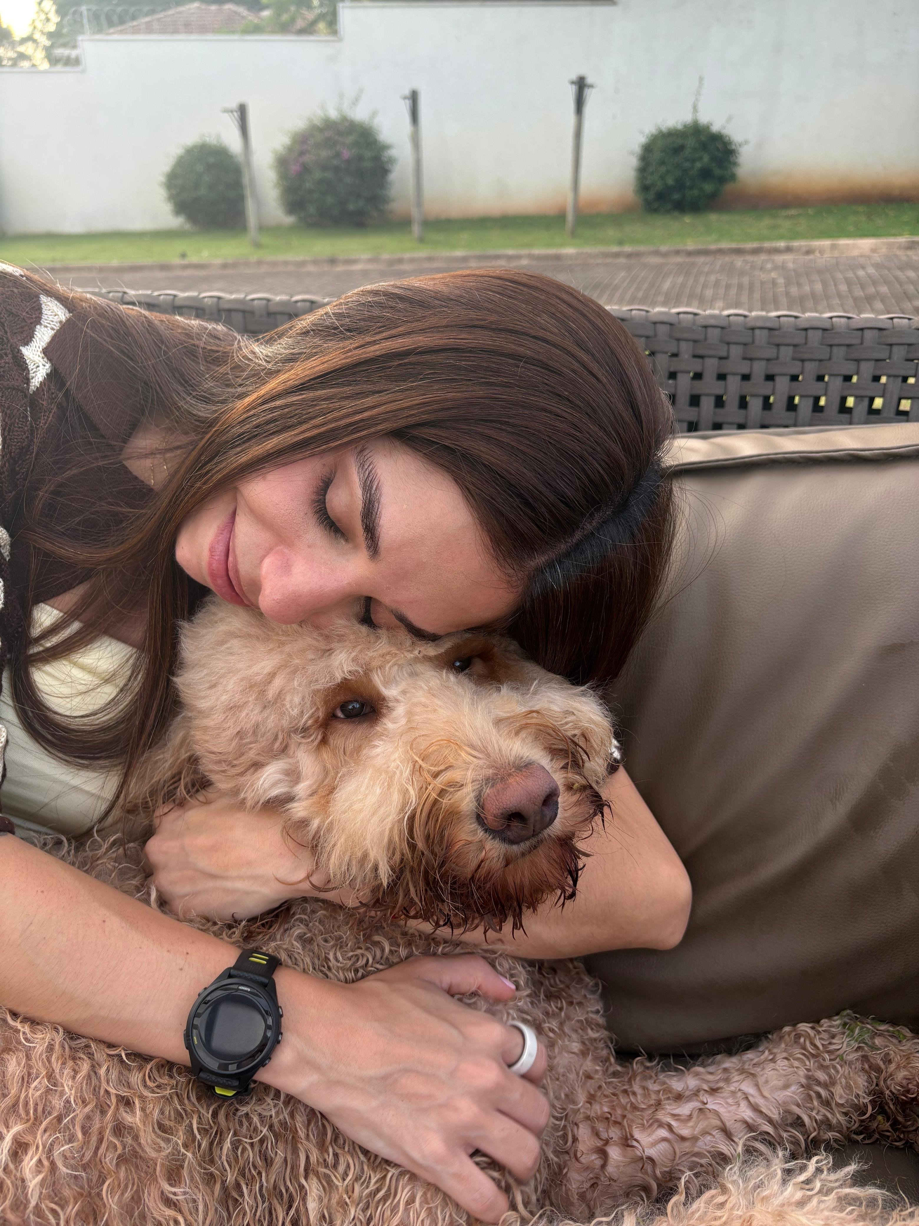 Piettra com seu cachorro